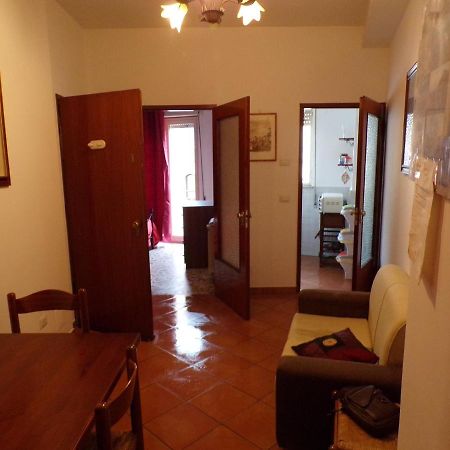 Il Porticciolo Apartment จีอาร์ดีนี นักซอส ภายนอก รูปภาพ