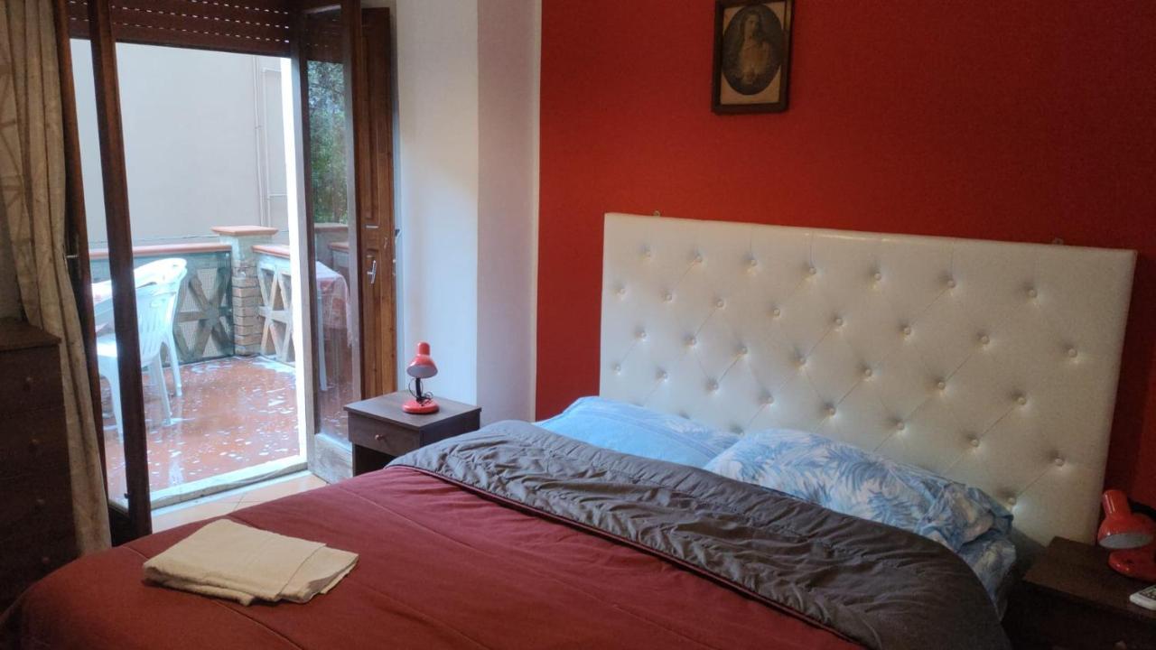 Il Porticciolo Apartment จีอาร์ดีนี นักซอส ภายนอก รูปภาพ
